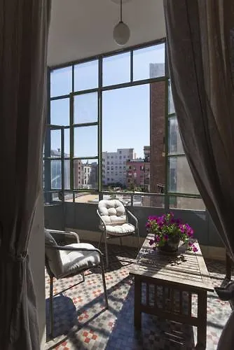 Sibsbcn- Rambla- Family Friends Business Central Barcelona Spain